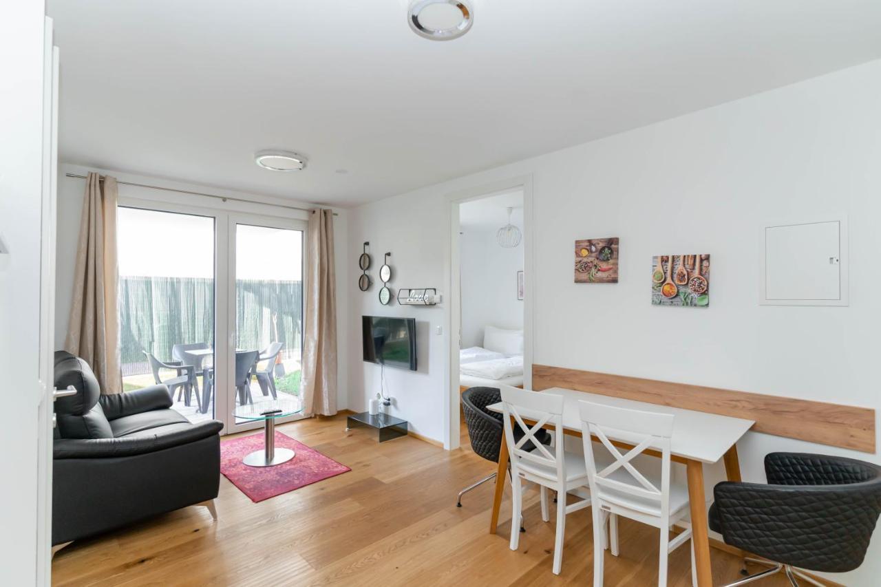 Modern Apartment With Tiny Garden Near City Center Viena Exterior foto